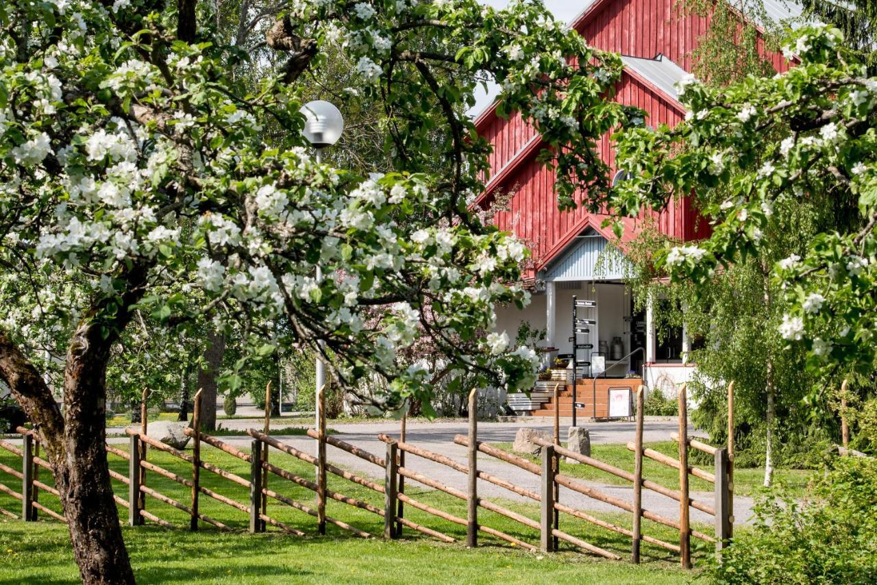 Hotel Krapi Tuusula Exteriér fotografie